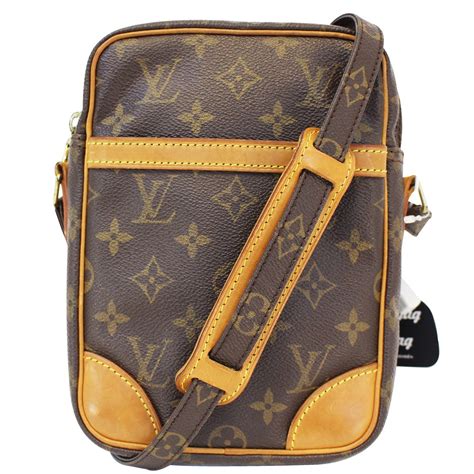 louis vuitton men's crossbody bag